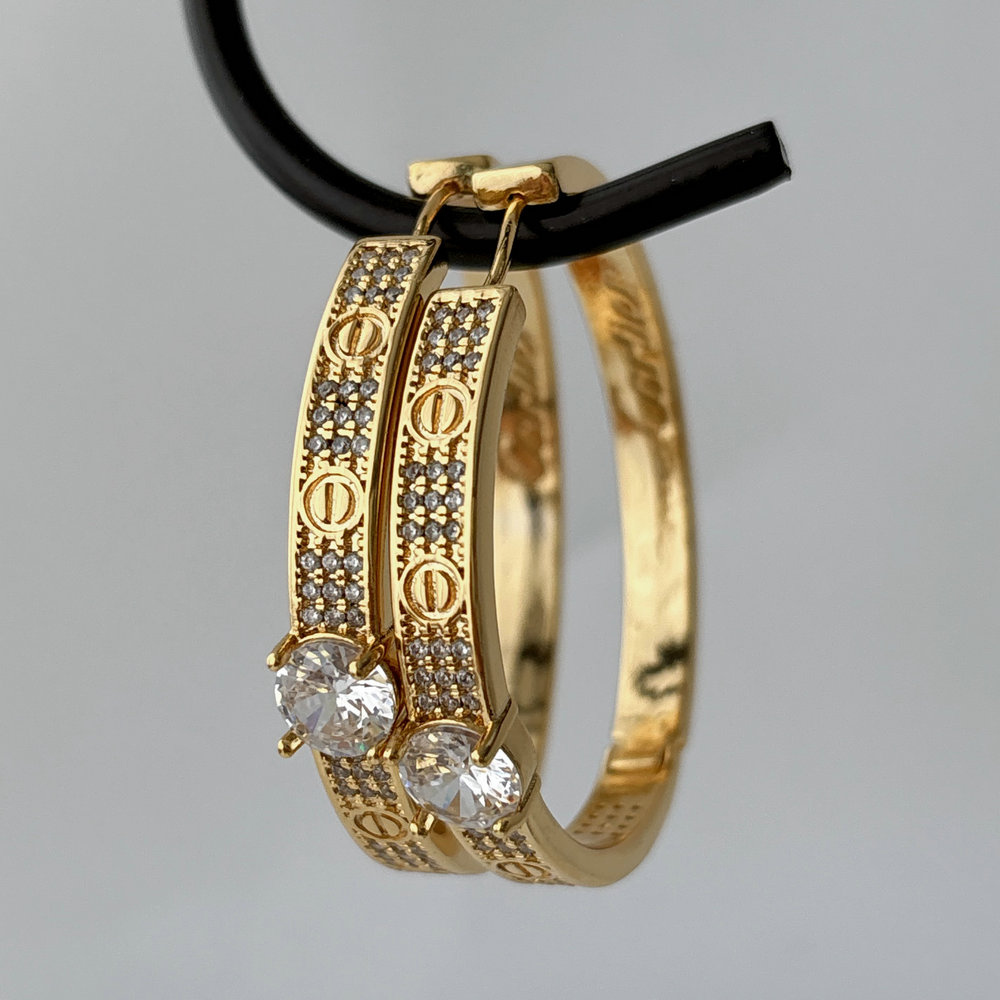 Pave nail circle hoop