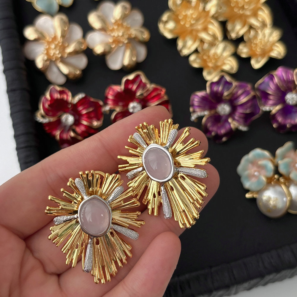 Flower earrings