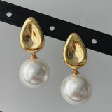 Pearl earrings
