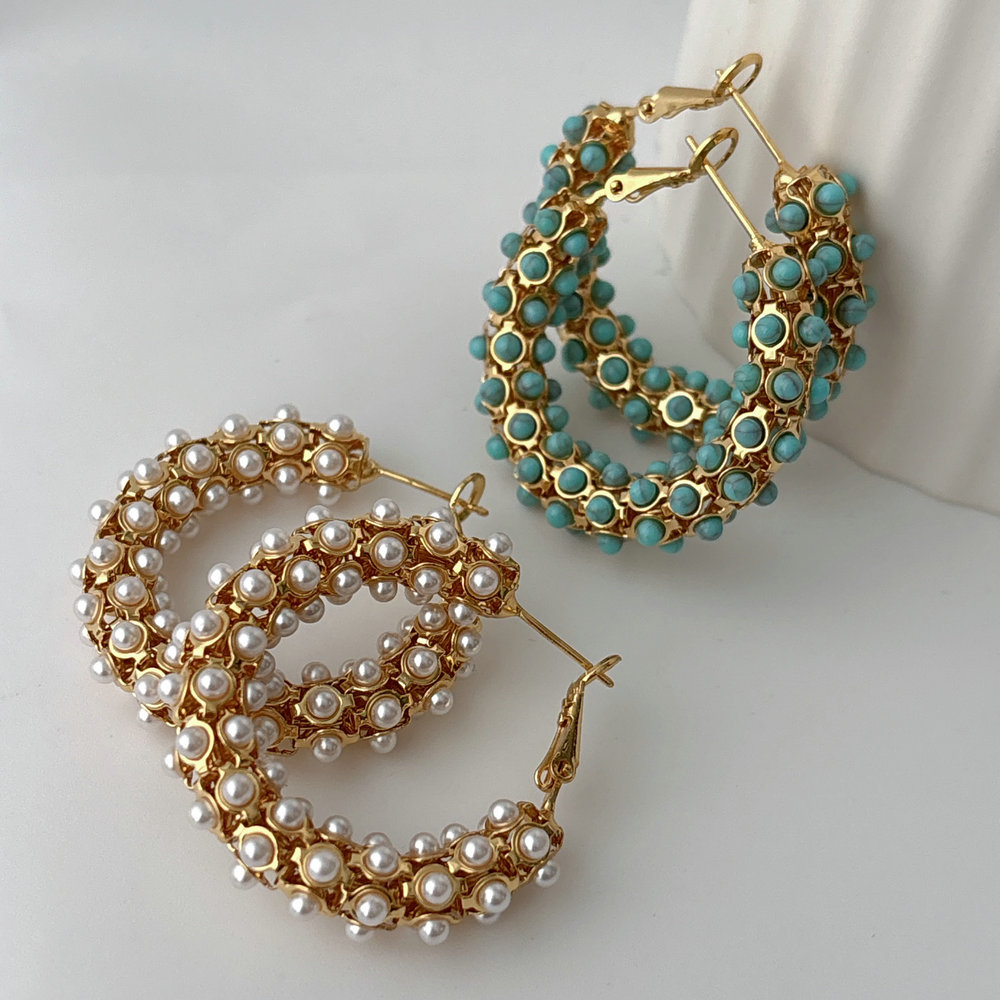 Pearl hoop