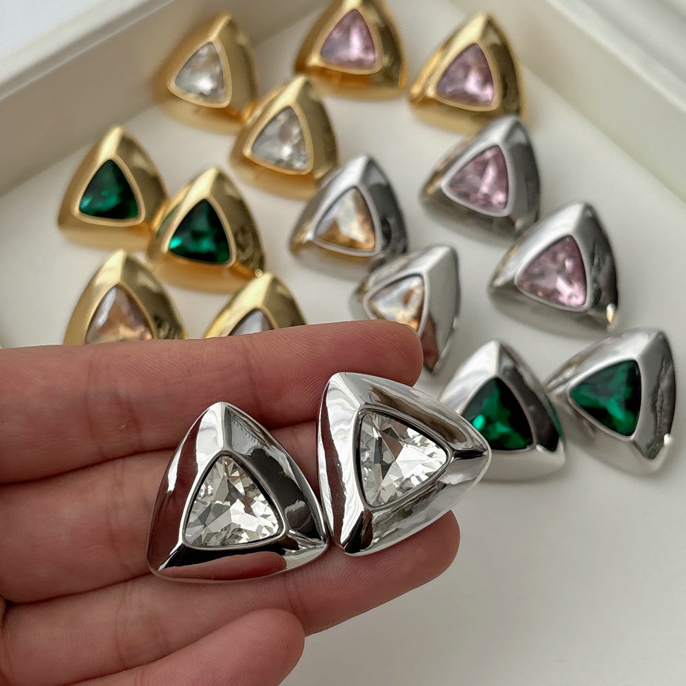 Triangle metal earrings