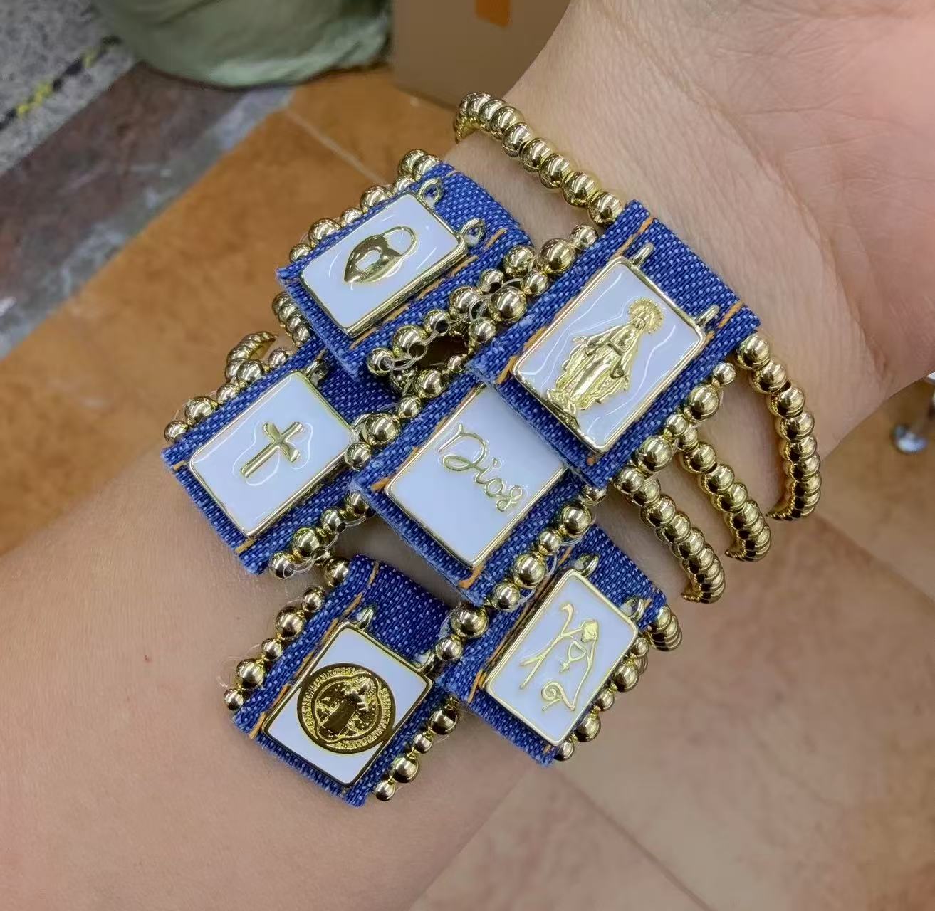 Handmade bead bracelet