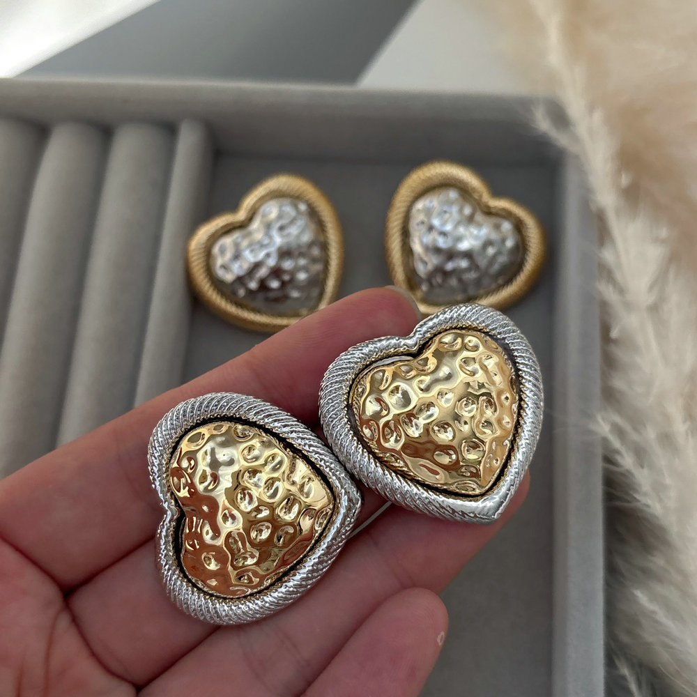 Metal twotone heart earrings
