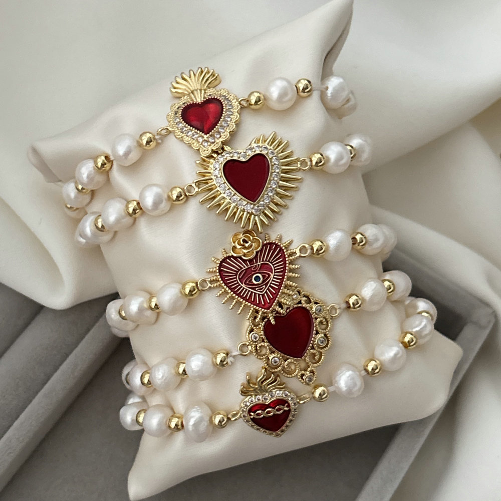 Fresh water pearl heart bracelet