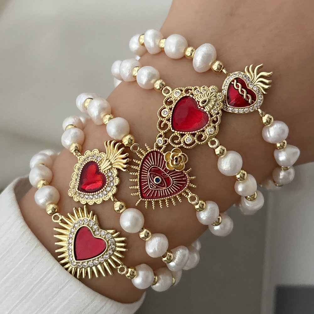 Fresh water pearl heart bracelet