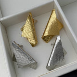 Metal fold earrings