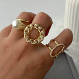 Fashion pearl ring
