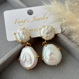 Fresh water pearl earrings