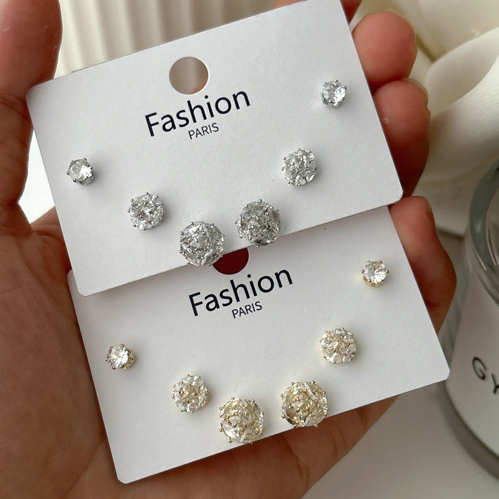 Set zircon stud earrings