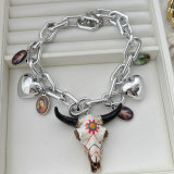 Bull pendant aylic necklace