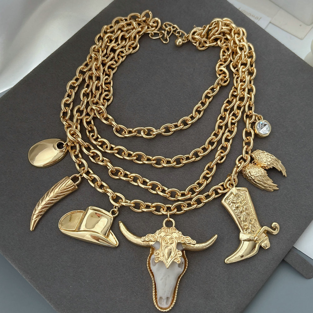 Chunky layer necklace