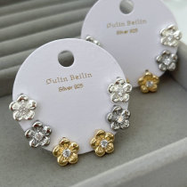 Set flower earrings