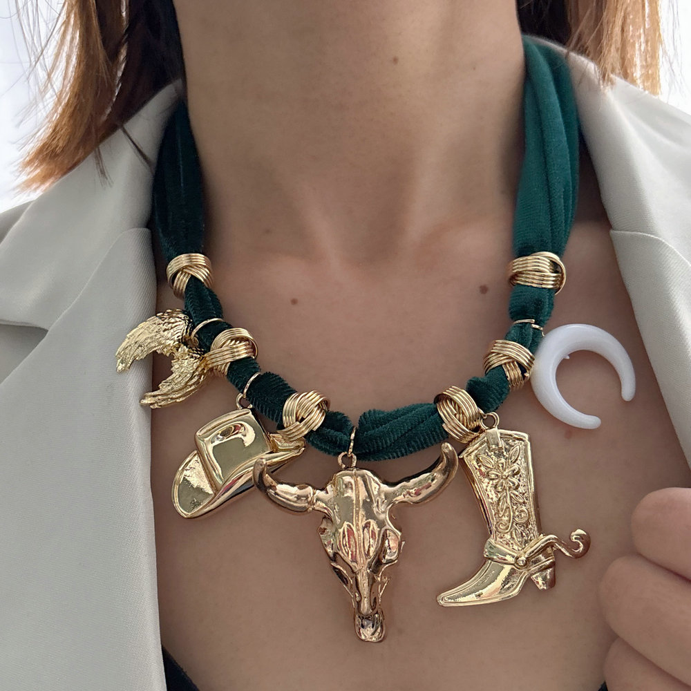 Green cord necklace with diy pendant