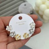 Set flower earrings