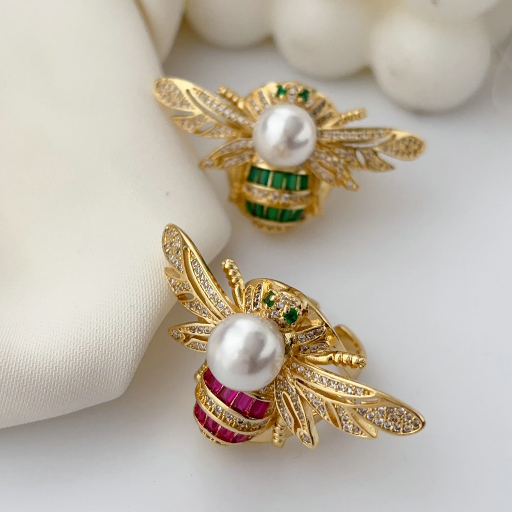 Bee ring