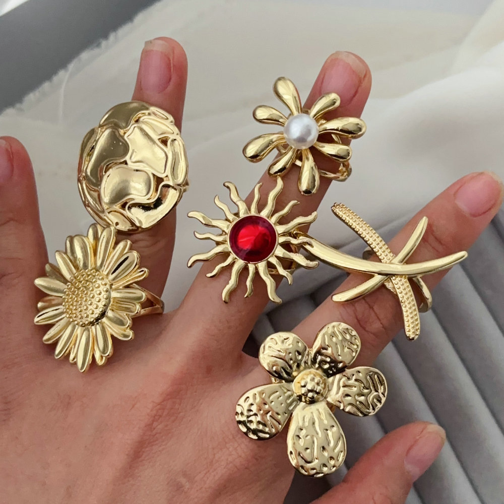Flower star ring