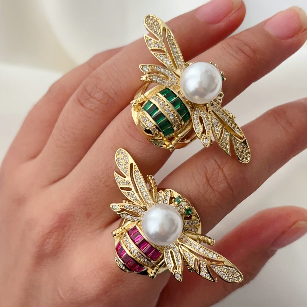Bee ring