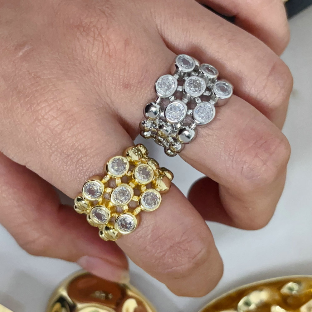 pave zircon fashion ring