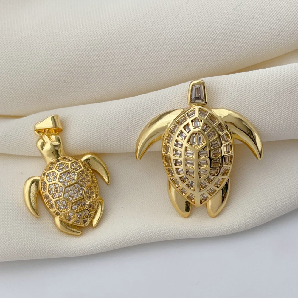Pave turtle charm