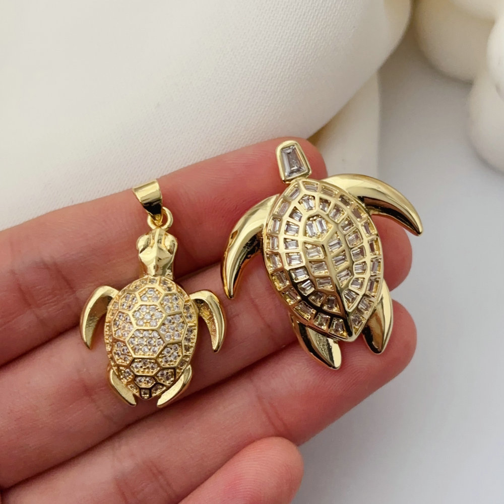 Pave turtle charm