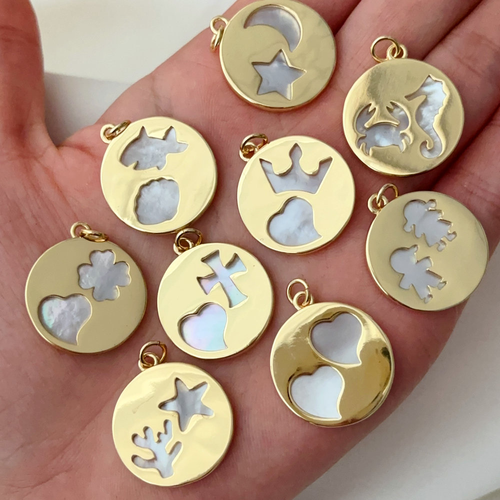 Diy shell round charm