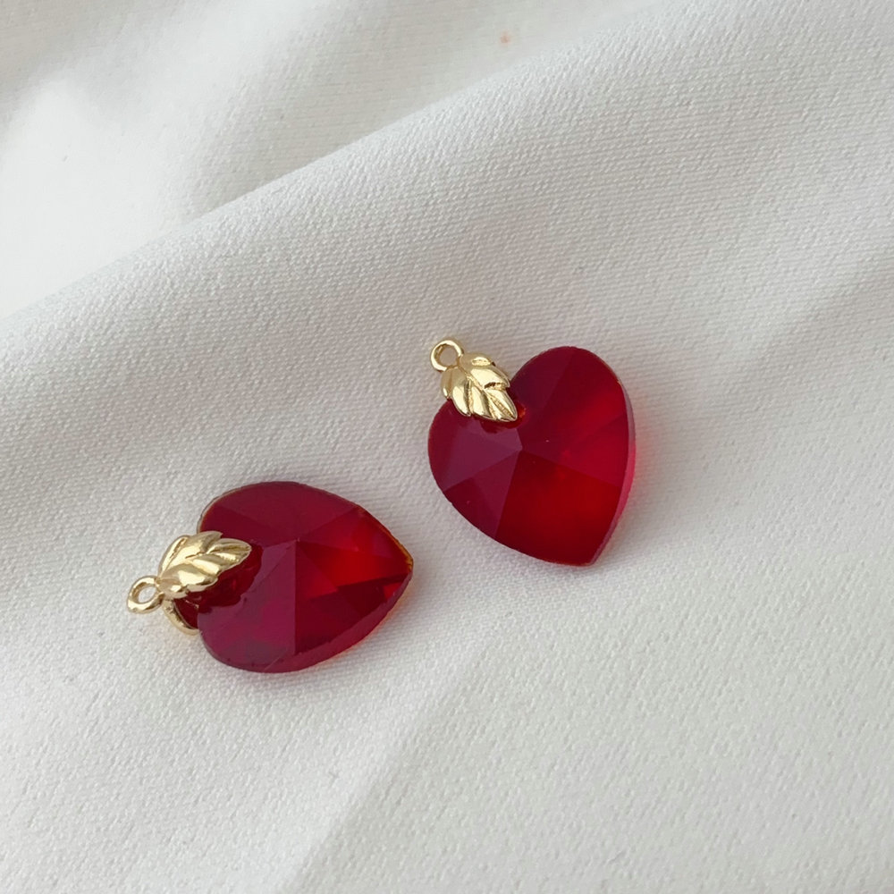Red heart charm