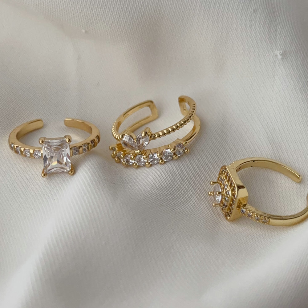 Zircon fashion ring