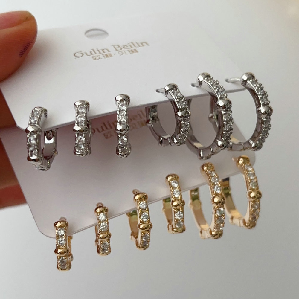 Set fashin earrings