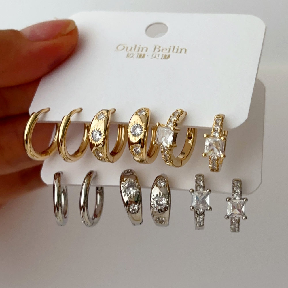 Set fashion earrings