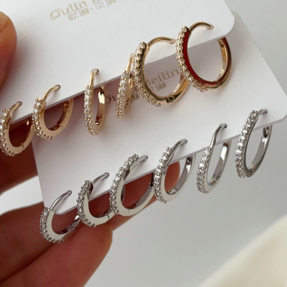 Circle earrings
