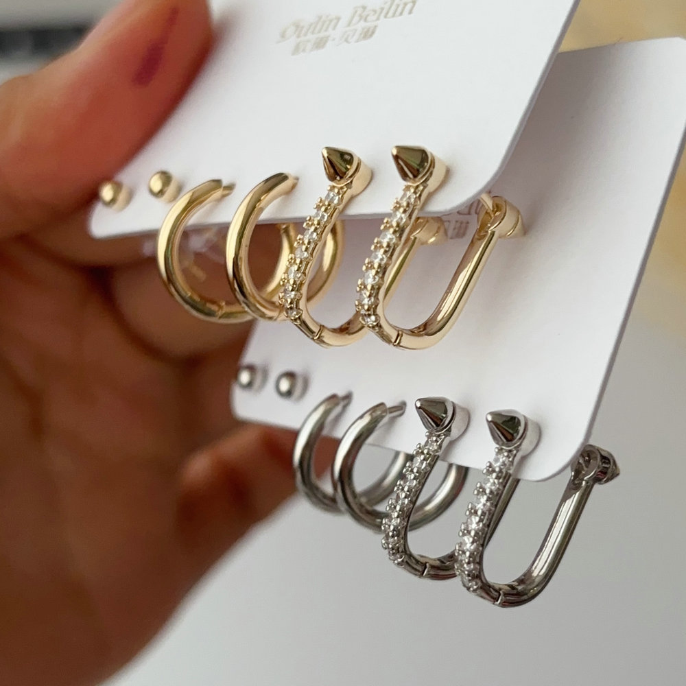 Set fashion earrings