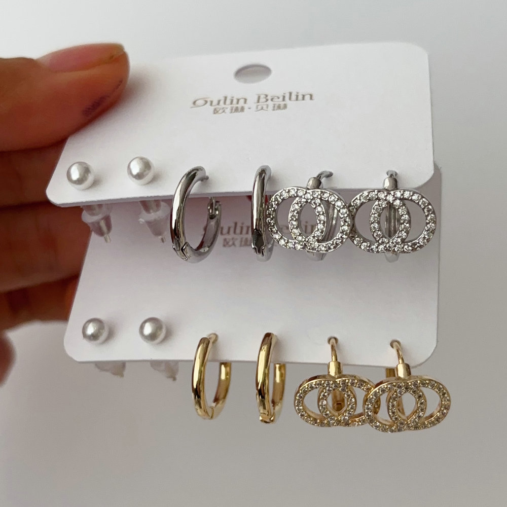 Set fashion earrings
