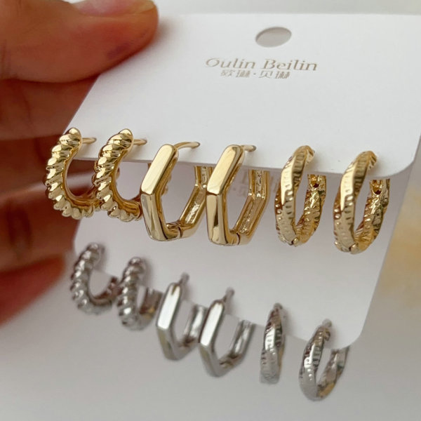 Metal set earrings