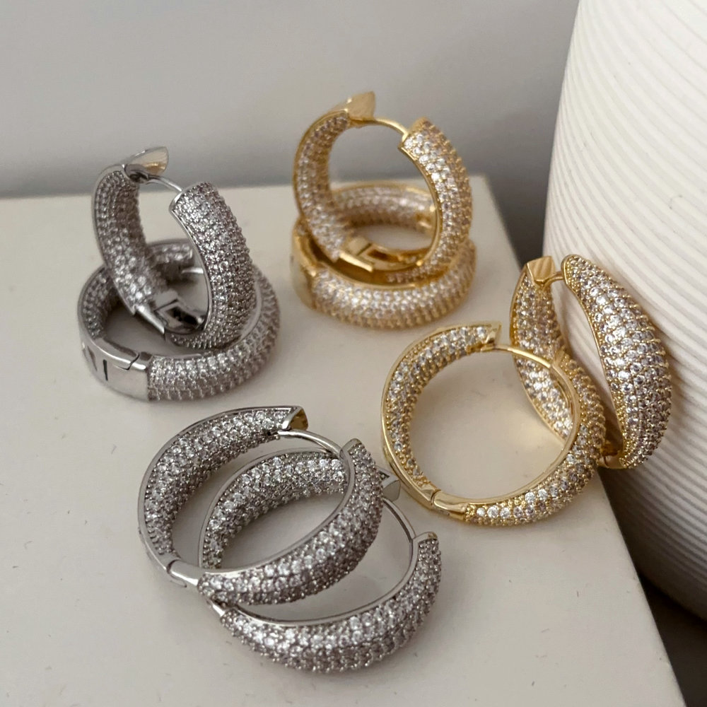 Pave zircon hoop