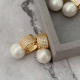 Simple pearl earrings