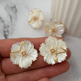 Nature shell flower earrings