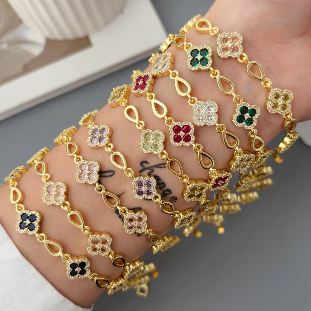Pave clover bracelet