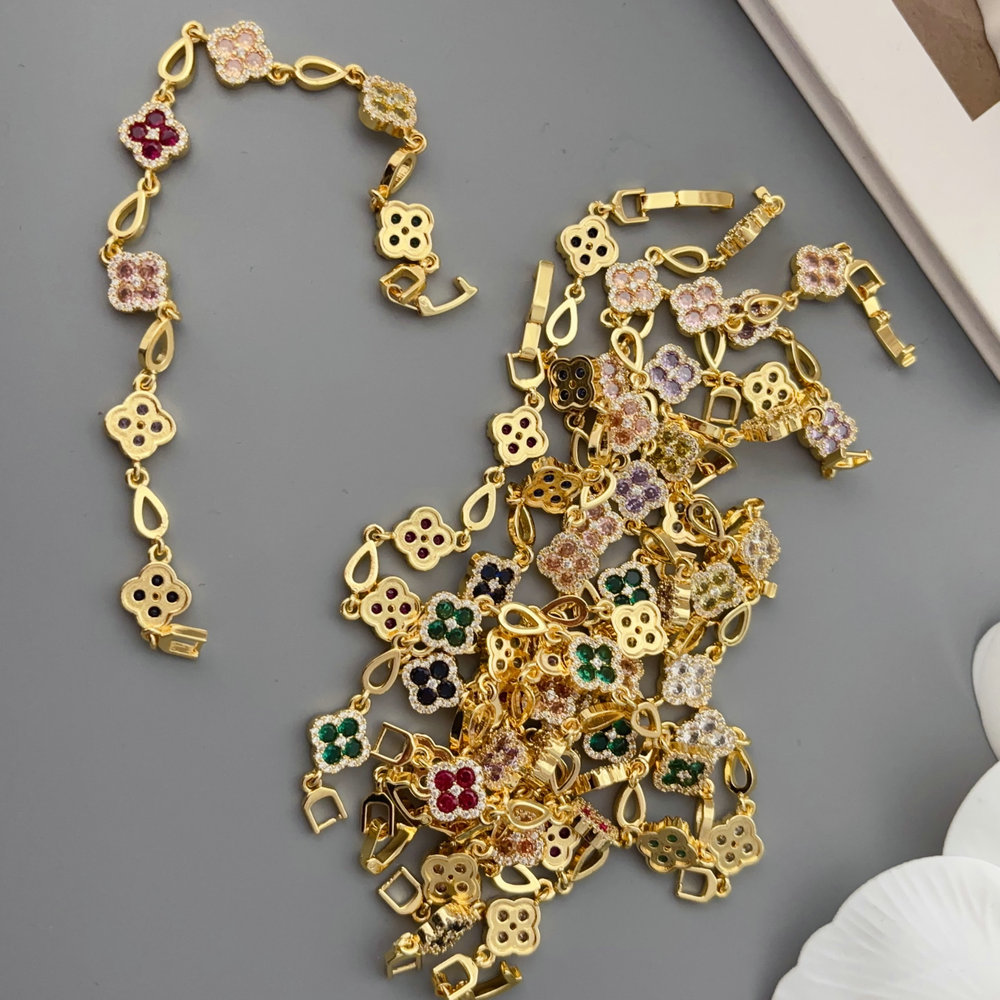 Pave clover bracelet