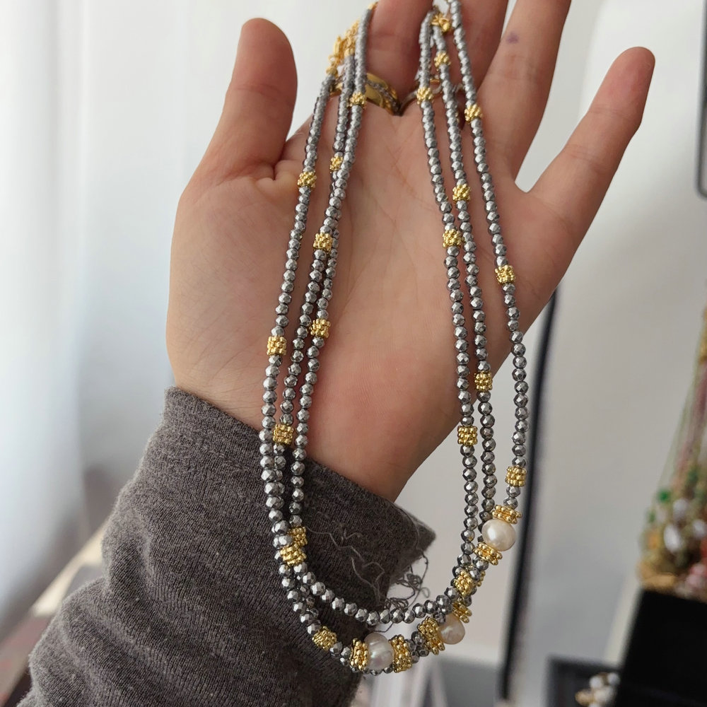 Hematite pearl necklace