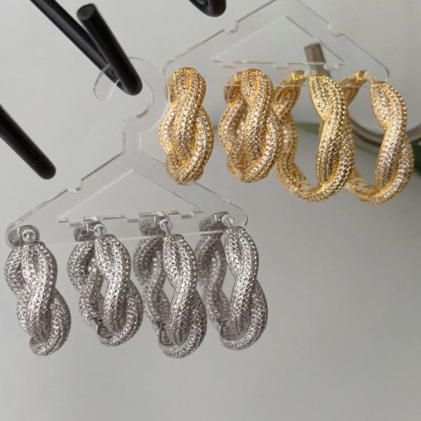 Pave zircon twist hoop small 3.5$ big 4.5$