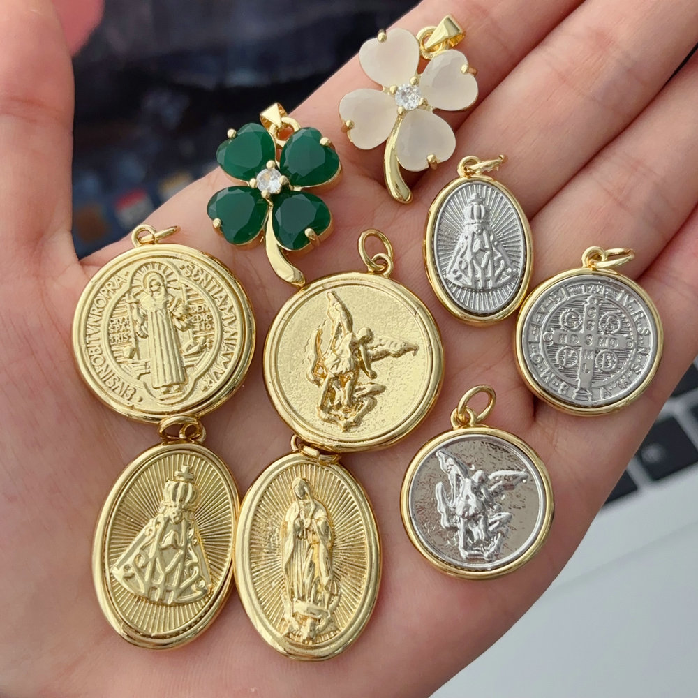 Pave clover charm