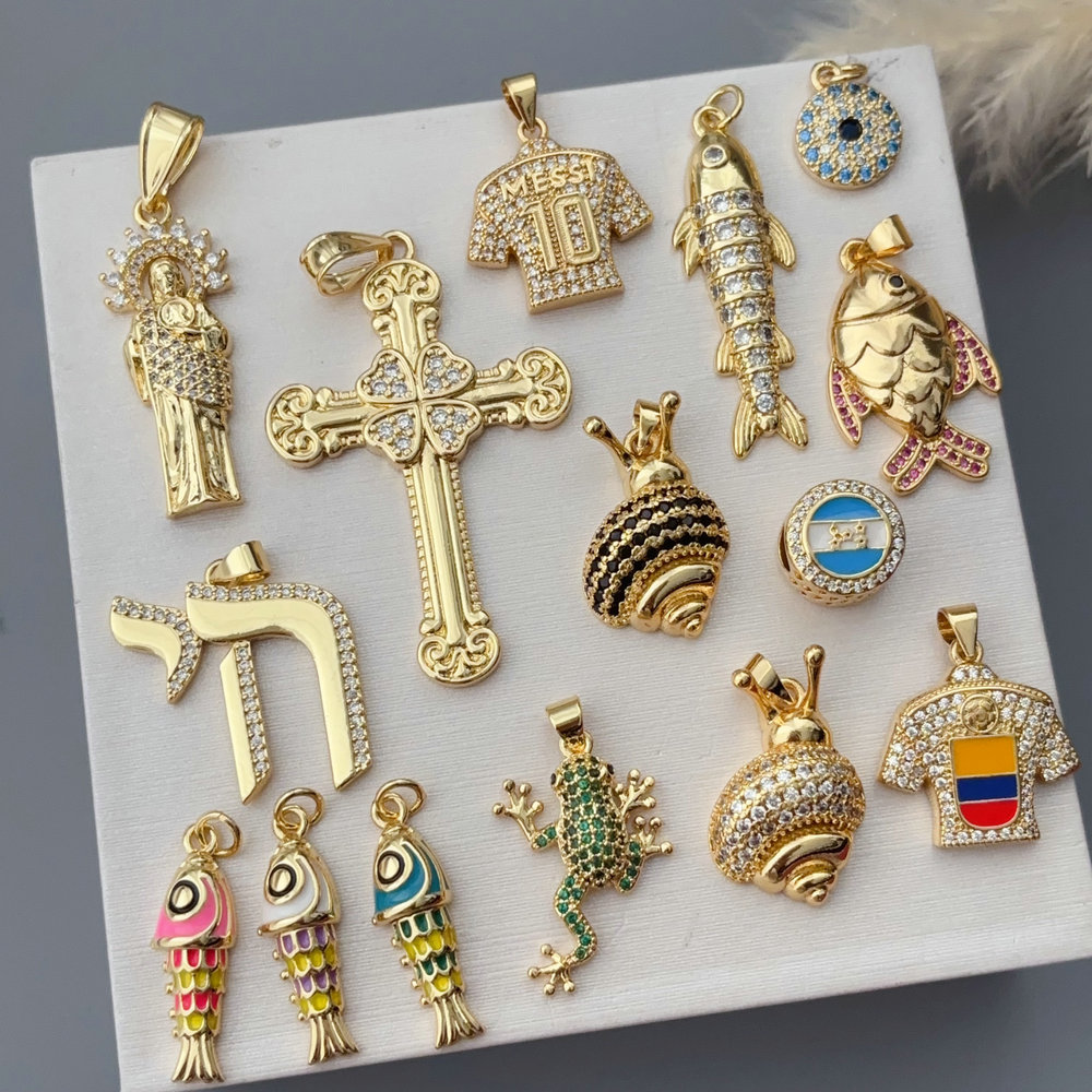 pave fish charm