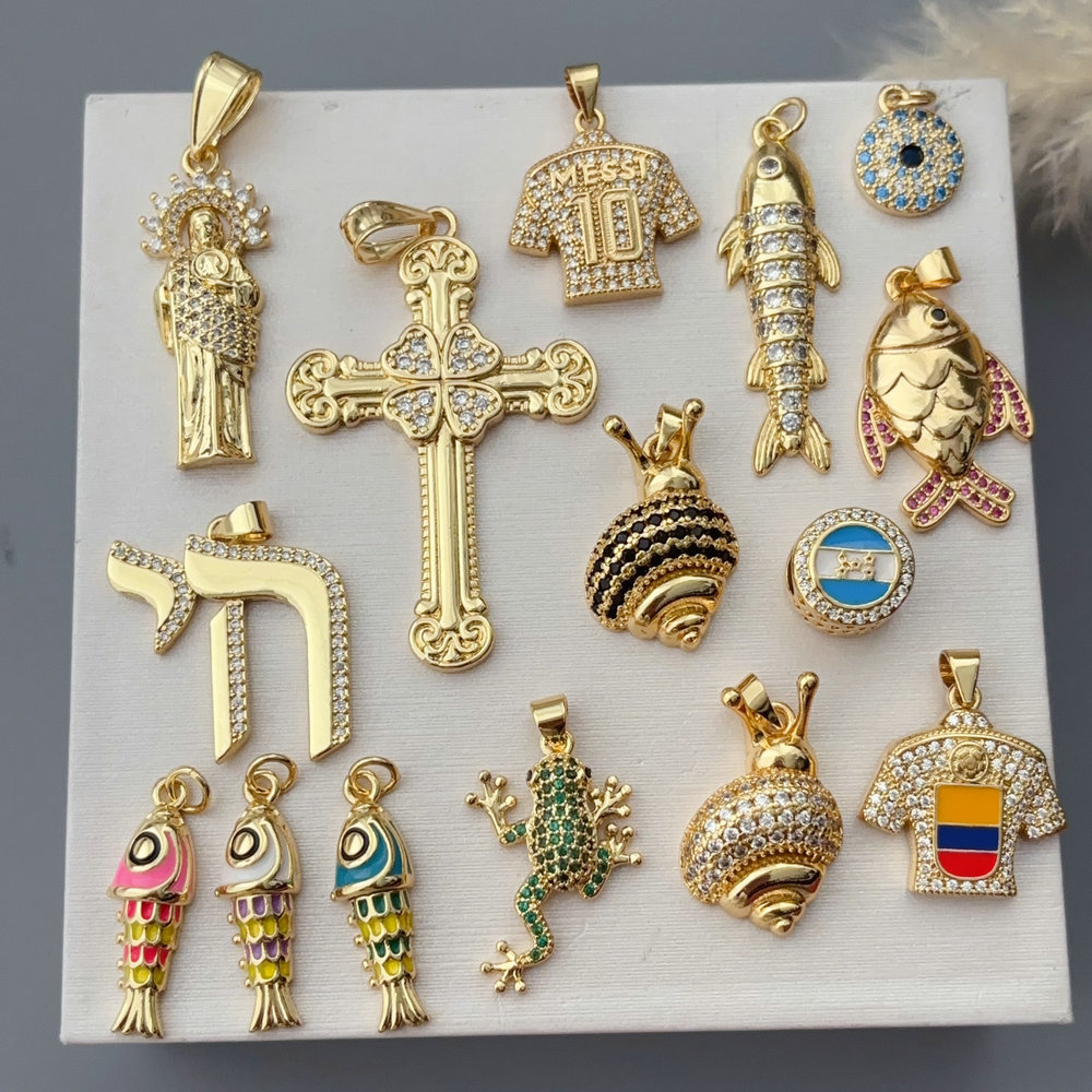 pave fish charm