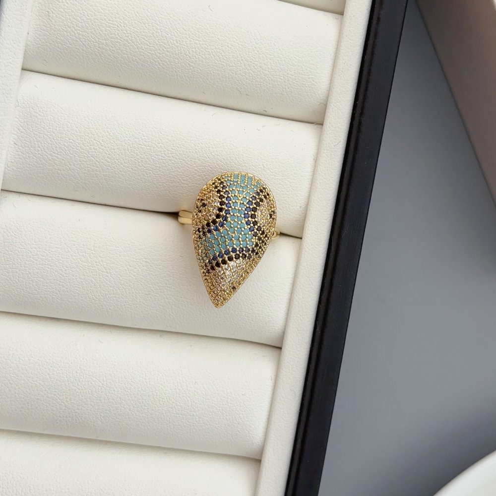 Pave eye ring