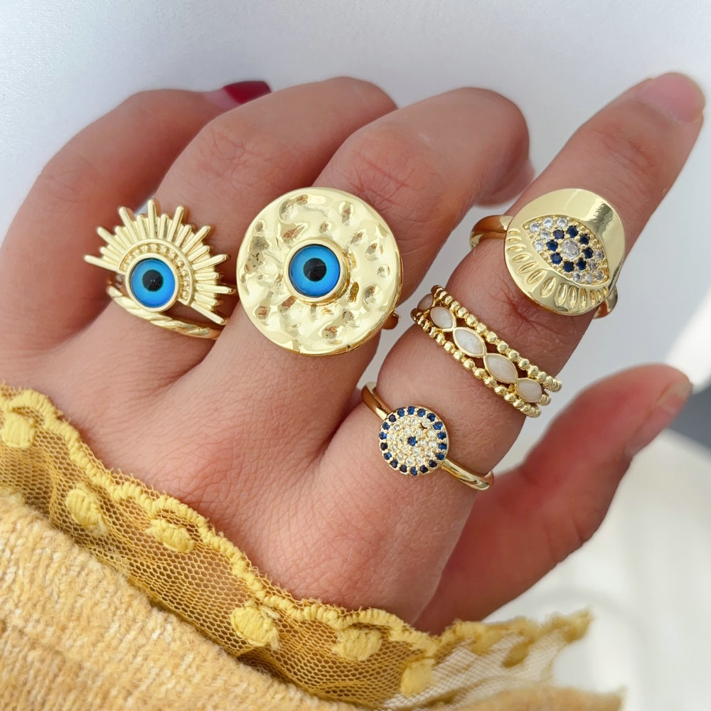 Eye ring