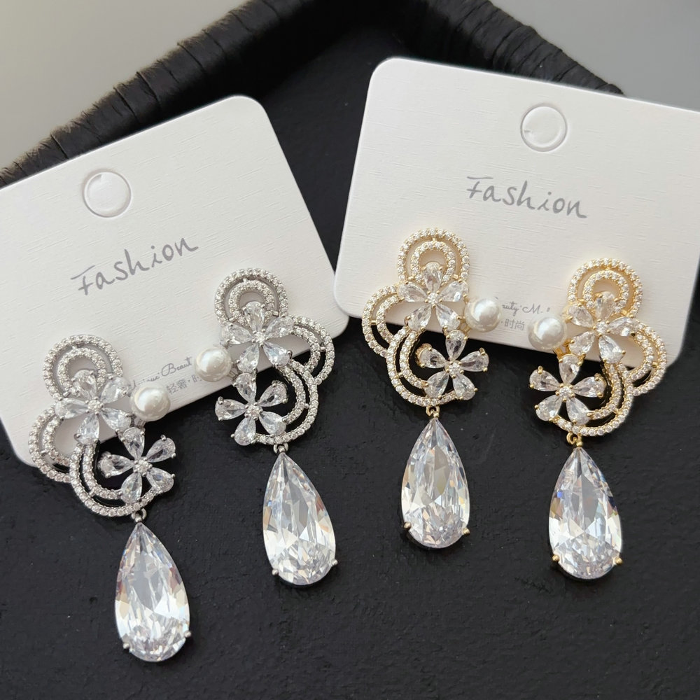Pave zircon fine flower earrings