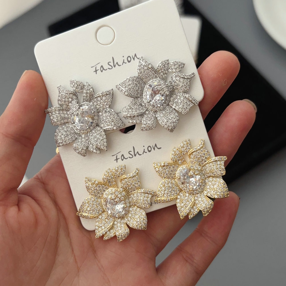 Pave zircon flower earrings