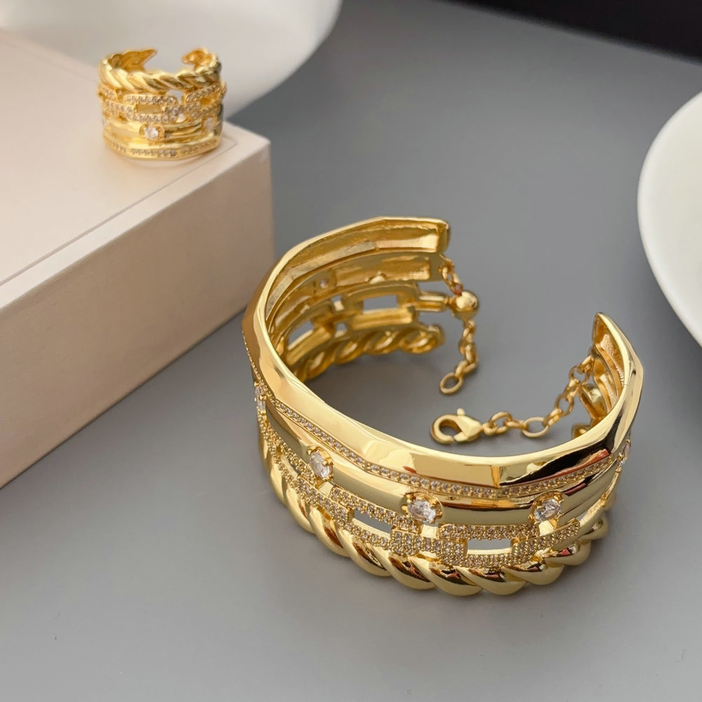 Chunky set bangle