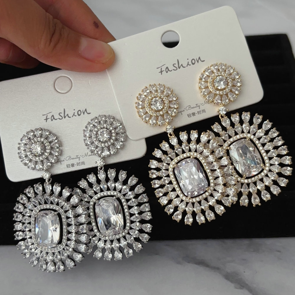 Pave zircon chunky square earrings