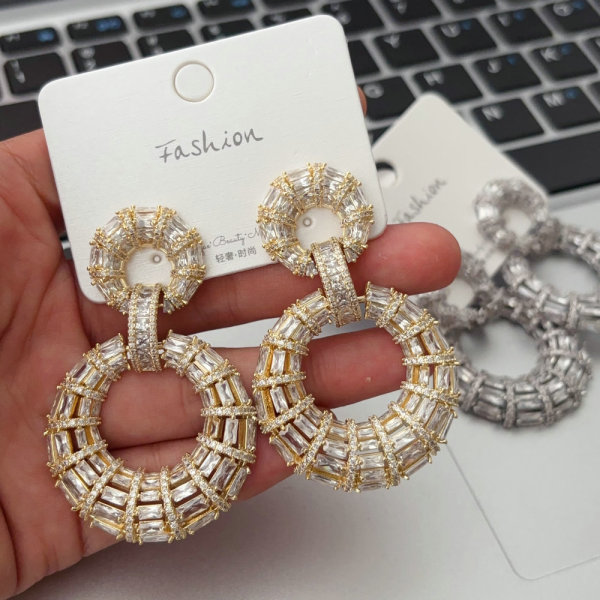 Pave zircon chunky circle earrings
